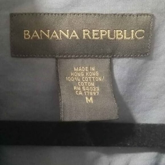 Banana Republic Men's Button Down Dress Shirt, Size Medium - Picture 4 of 4